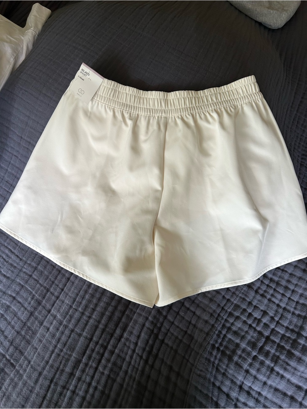 CALIA by Carrie Underwood Cream Elastic-Waist Athletic Shorts